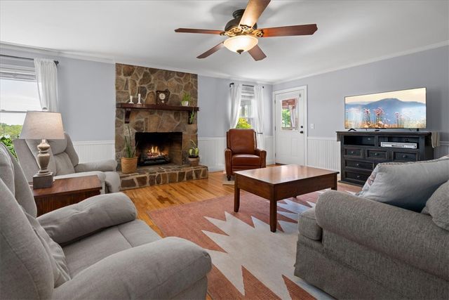 111 N Grant Road, Seneca, SC 29678