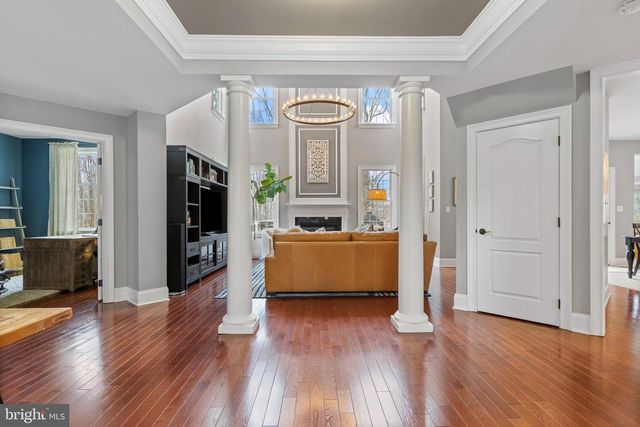 3905 WOODLAND DR, Newtown Square, PA 19073