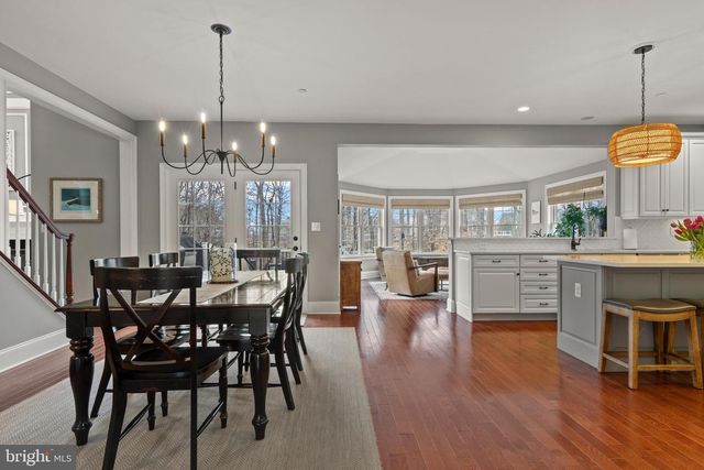 3905 WOODLAND DR, Newtown Square, PA 19073