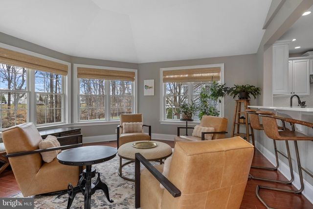 3905 WOODLAND DR, Newtown Square, PA 19073