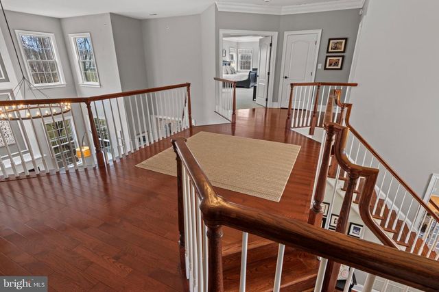 3905 WOODLAND DR, Newtown Square, PA 19073