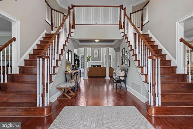 3905 WOODLAND DR, Newtown Square, PA 19073
