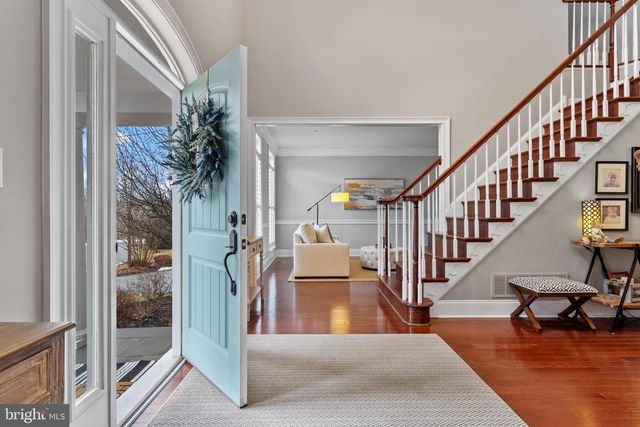 3905 WOODLAND DR, Newtown Square, PA 19073