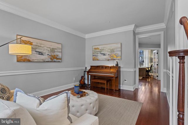 3905 WOODLAND DR, Newtown Square, PA 19073