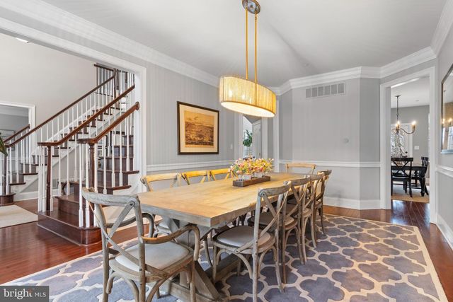 3905 WOODLAND DR, Newtown Square, PA 19073