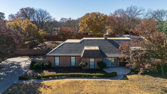 207 Yucca Terrace, Plainview, TX 79072