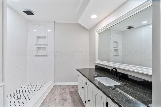 207 Yucca Terrace, Plainview, TX 79072