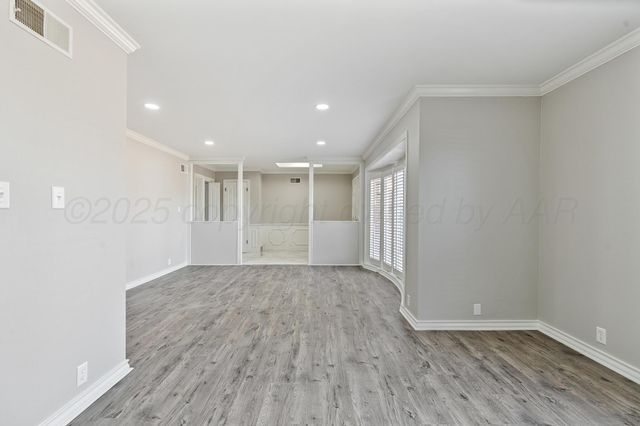 207 Yucca Terrace, Plainview, TX 79072