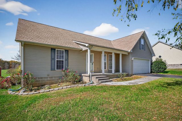 3429 Wj Robinson Rd, Cookeville, TN 38506