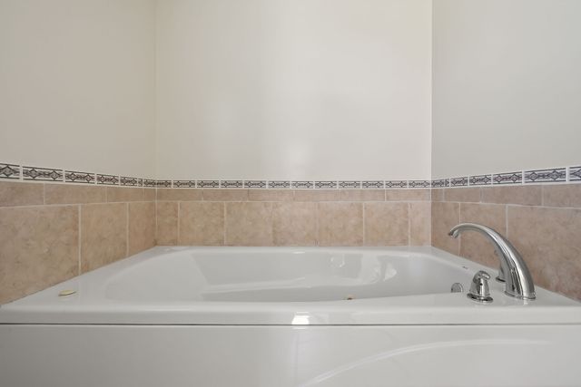 3429 Wj Robinson Rd, Cookeville, TN 38506