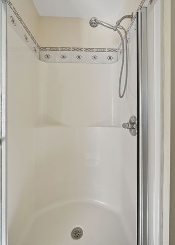 3429 Wj Robinson Rd, Cookeville, TN 38506