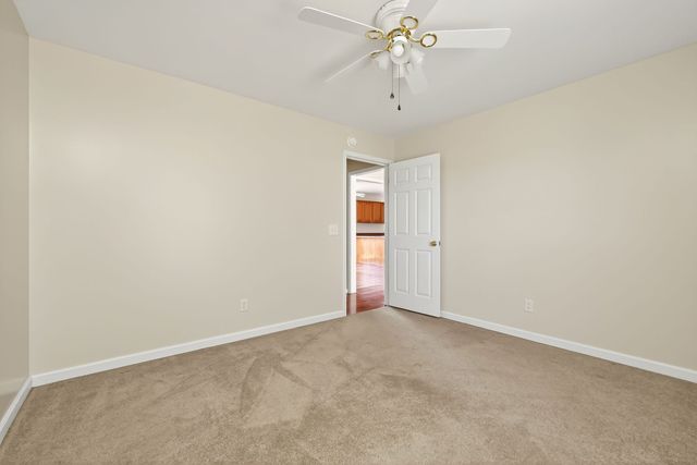 3429 Wj Robinson Rd, Cookeville, TN 38506