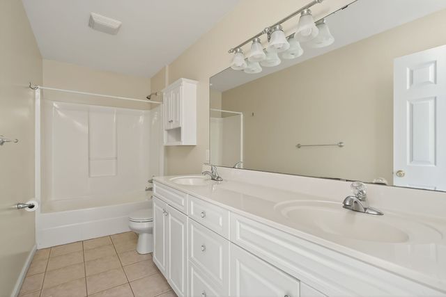 3429 Wj Robinson Rd, Cookeville, TN 38506