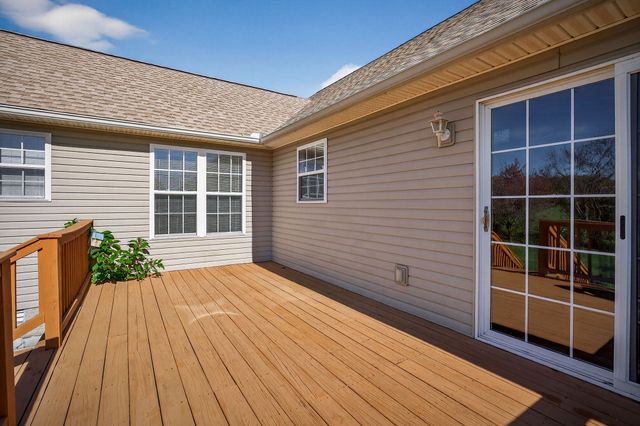 3429 Wj Robinson Rd, Cookeville, TN 38506