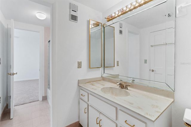 100 PIERCE STREET 307, Clearwater, FL 33756