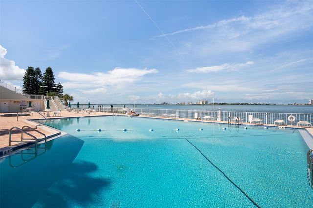 100 PIERCE STREET 307, Clearwater, FL 33756