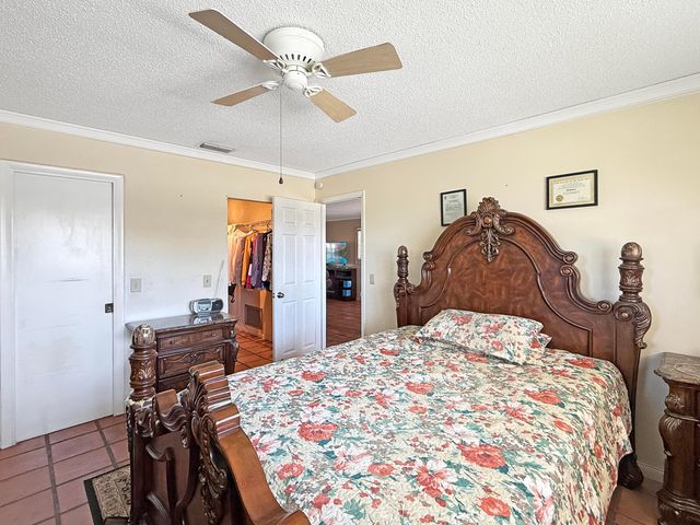 501 Sandpiper Circle, Delray Beach, FL 33445