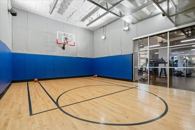 545 N DEARBORN Street 2511, Chicago, IL 60654