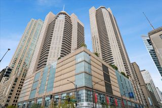 545 N DEARBORN Street 2511, Chicago, IL 60654