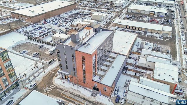 1 Mallory 405, Jersey City, NJ 07305