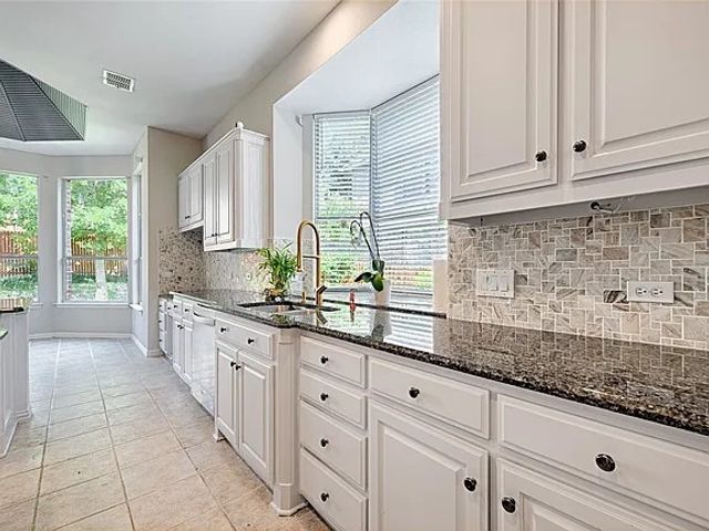 8105 Davidson Drive, Plano, TX 75025