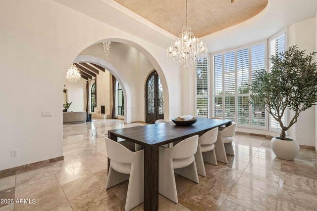 6332 E VISTA Drive, Paradise Valley, AZ 85253