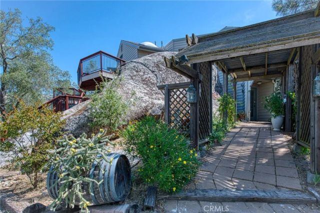 28760 Long Hollow Court South, Coarsegold, CA 93614