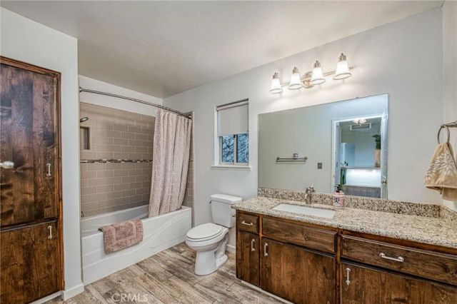 28760 Long Hollow Court South, Coarsegold, CA 93614