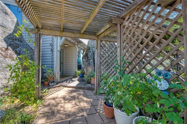 28760 Long Hollow Court South, Coarsegold, CA 93614