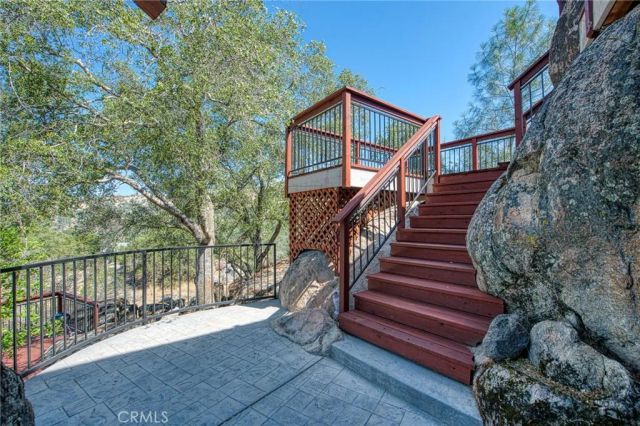 28760 Long Hollow Court South, Coarsegold, CA 93614