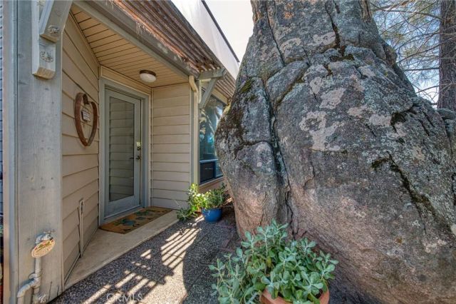 28760 Long Hollow Court South, Coarsegold, CA 93614