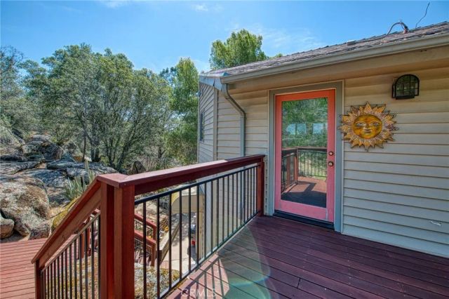 28760 Long Hollow Court South, Coarsegold, CA 93614