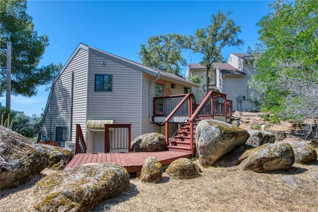 28760 Long Hollow Court South, Coarsegold, CA 93614