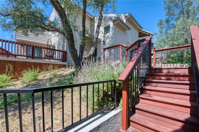 28760 Long Hollow Court South, Coarsegold, CA 93614