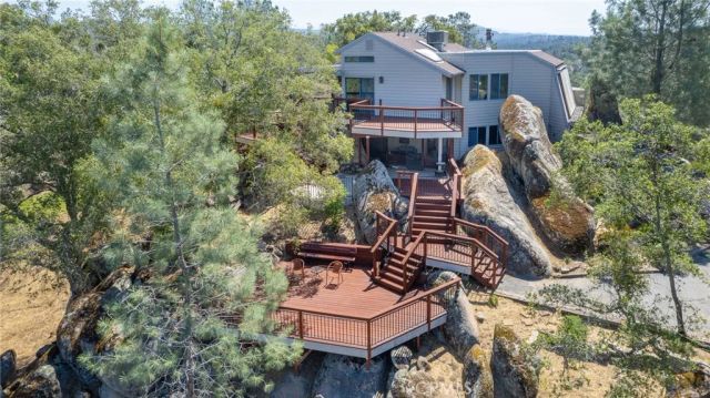28760 Long Hollow Court South, Coarsegold, CA 93614