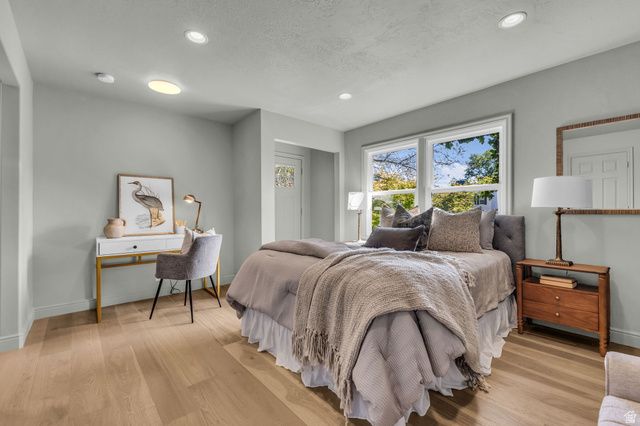 4179 S HOLLOWAY DR, Holladay, UT 84124