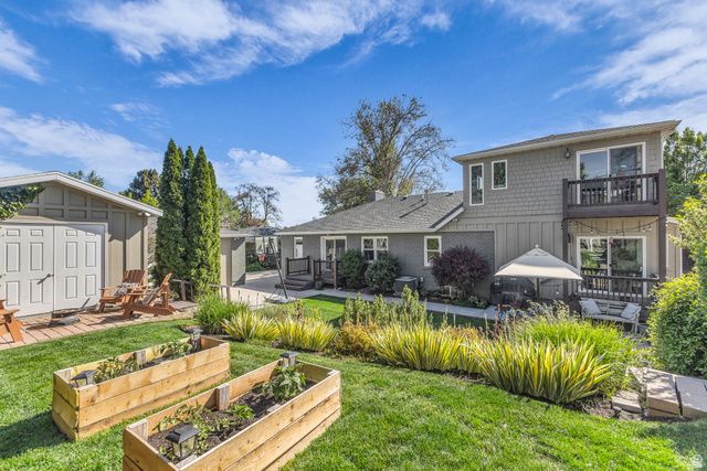 4179 S HOLLOWAY DR, Holladay, UT 84124