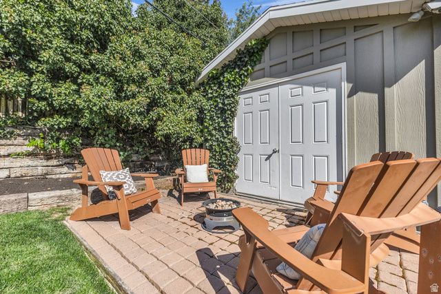 4179 S HOLLOWAY DR, Holladay, UT 84124