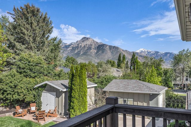 4179 S HOLLOWAY DR, Holladay, UT 84124