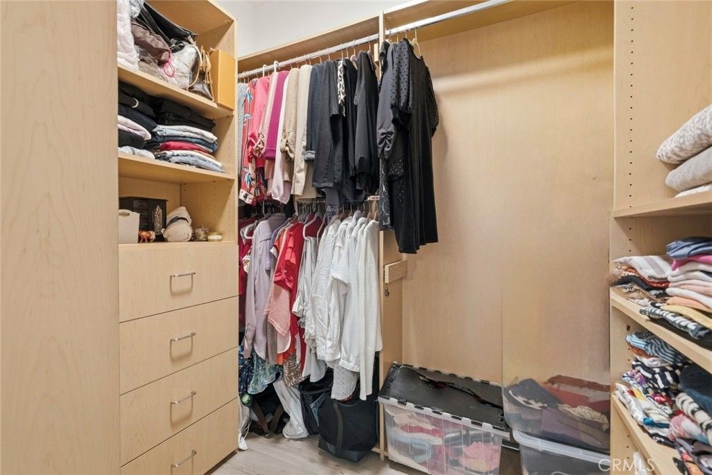 Image 13 of property listing at 10790 Rose Avenue 304, Los Angeles, CA 90034