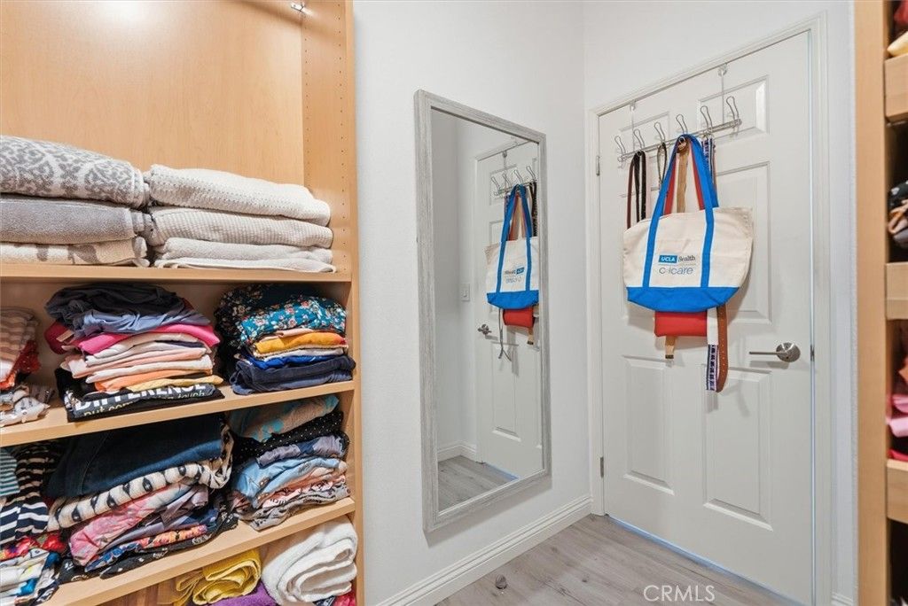 Image 14 of property listing at 10790 Rose Avenue 304, Los Angeles, CA 90034