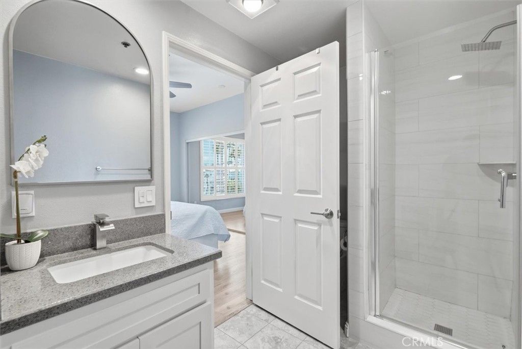 Image 17 of property listing at 10790 Rose Avenue 304, Los Angeles, CA 90034