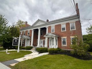 206 Pleasant Street, Bennington, VT 05201