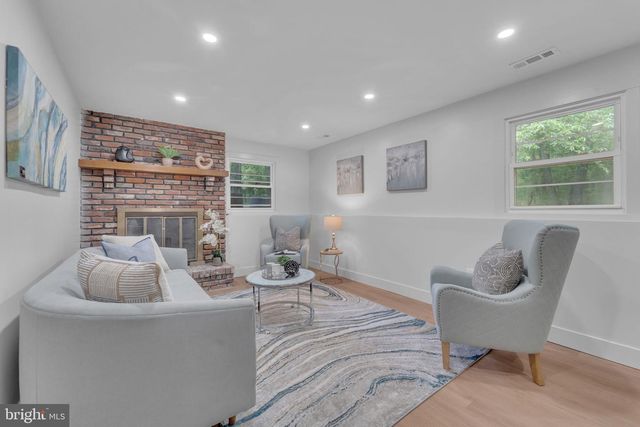 43 NORCROSS RD, Gibbsboro, NJ 08026