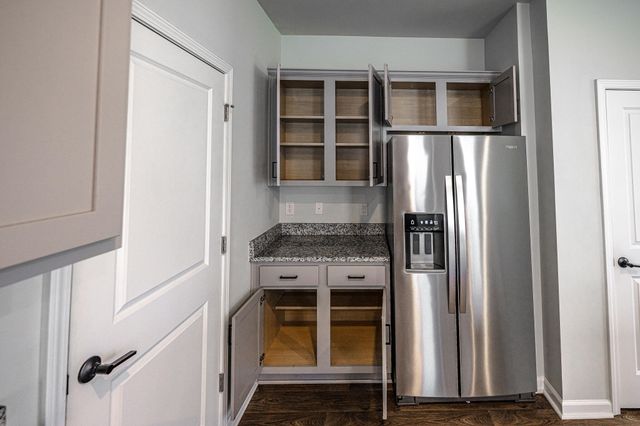 104 Cloverleaf Street, Summerville, SC 29483