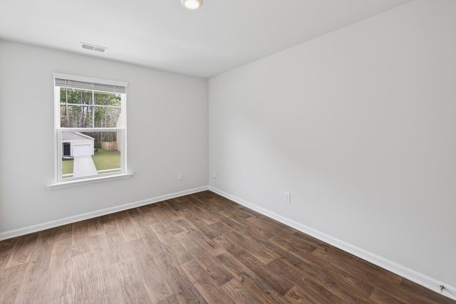 104 Cloverleaf Street, Summerville, SC 29483