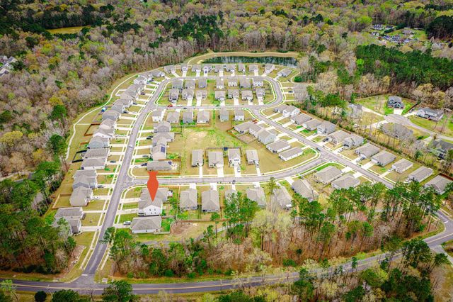 104 Cloverleaf Street, Summerville, SC 29483