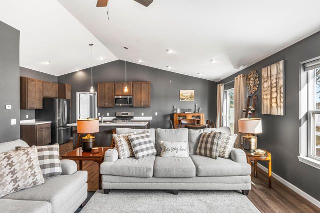 4500 MORELAND ROAD, Plover, WI 54467