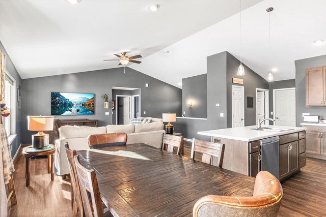 4500 MORELAND ROAD, Plover, WI 54467