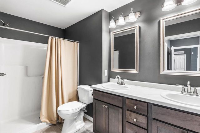 4500 MORELAND ROAD, Plover, WI 54467